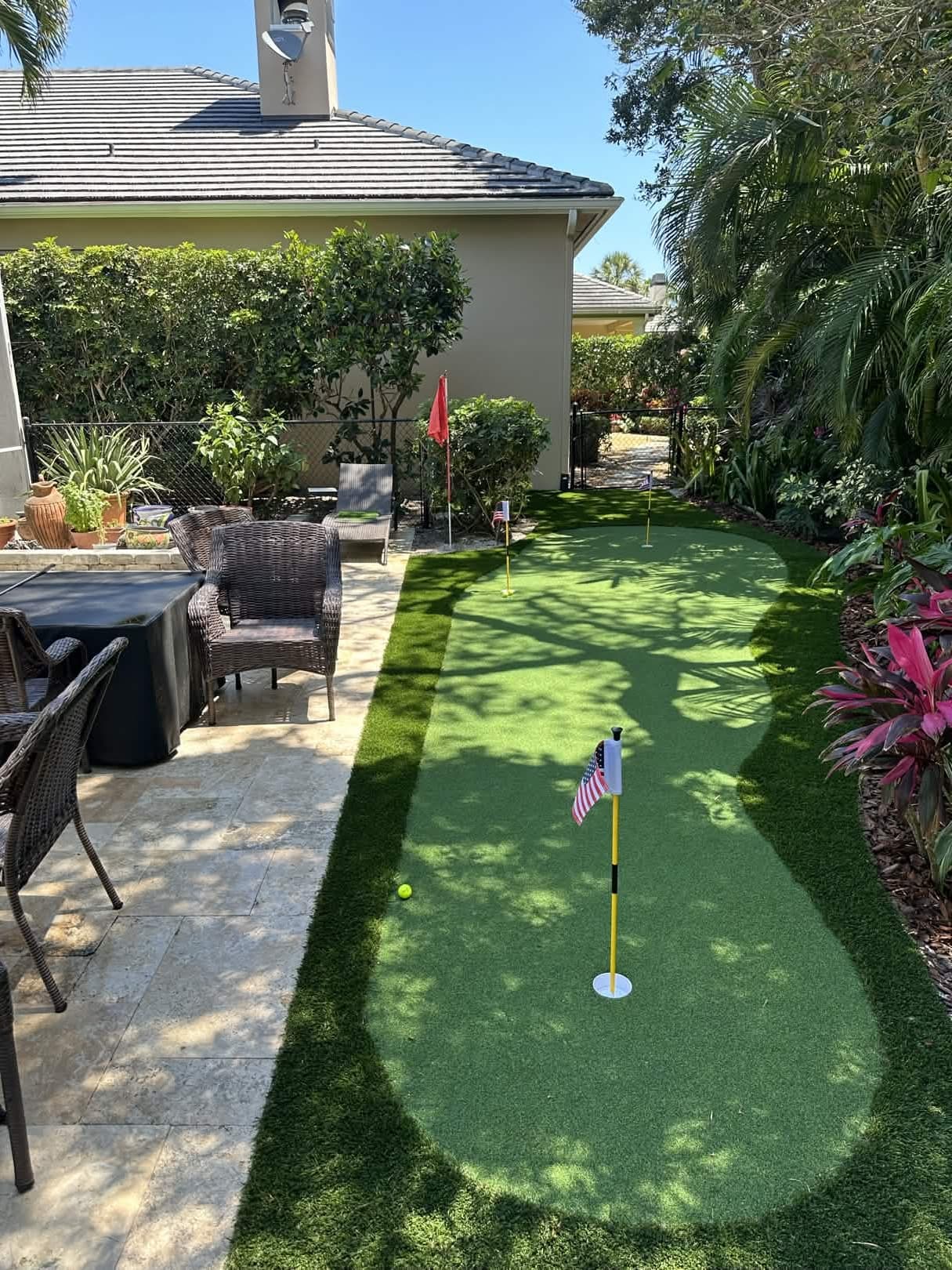 Putting Greens and Turf - green
